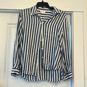 Blue stripped button up top